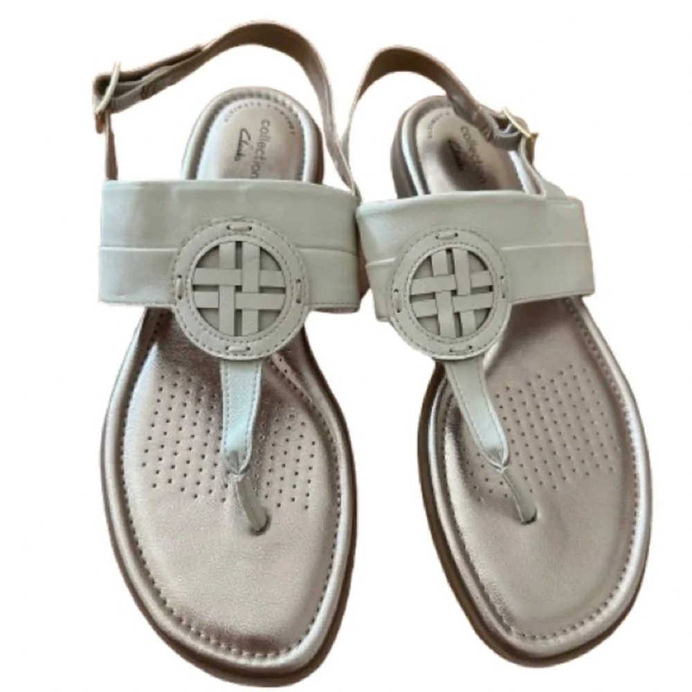 New Clarks Reyna Glam Slingback Medallion Thong Sandals Synthetic Leather, 10M